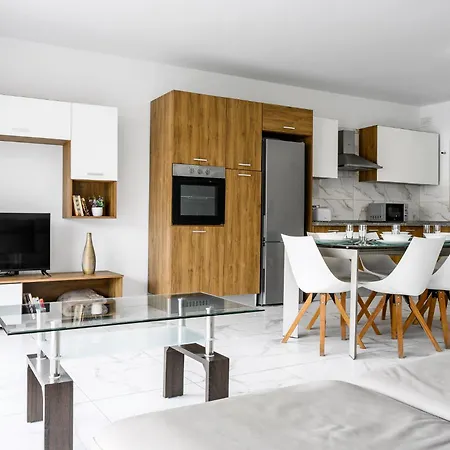 Spacious Modern Apartment Near The Sea In Xemxija St. Paul's Bay Exterior photo