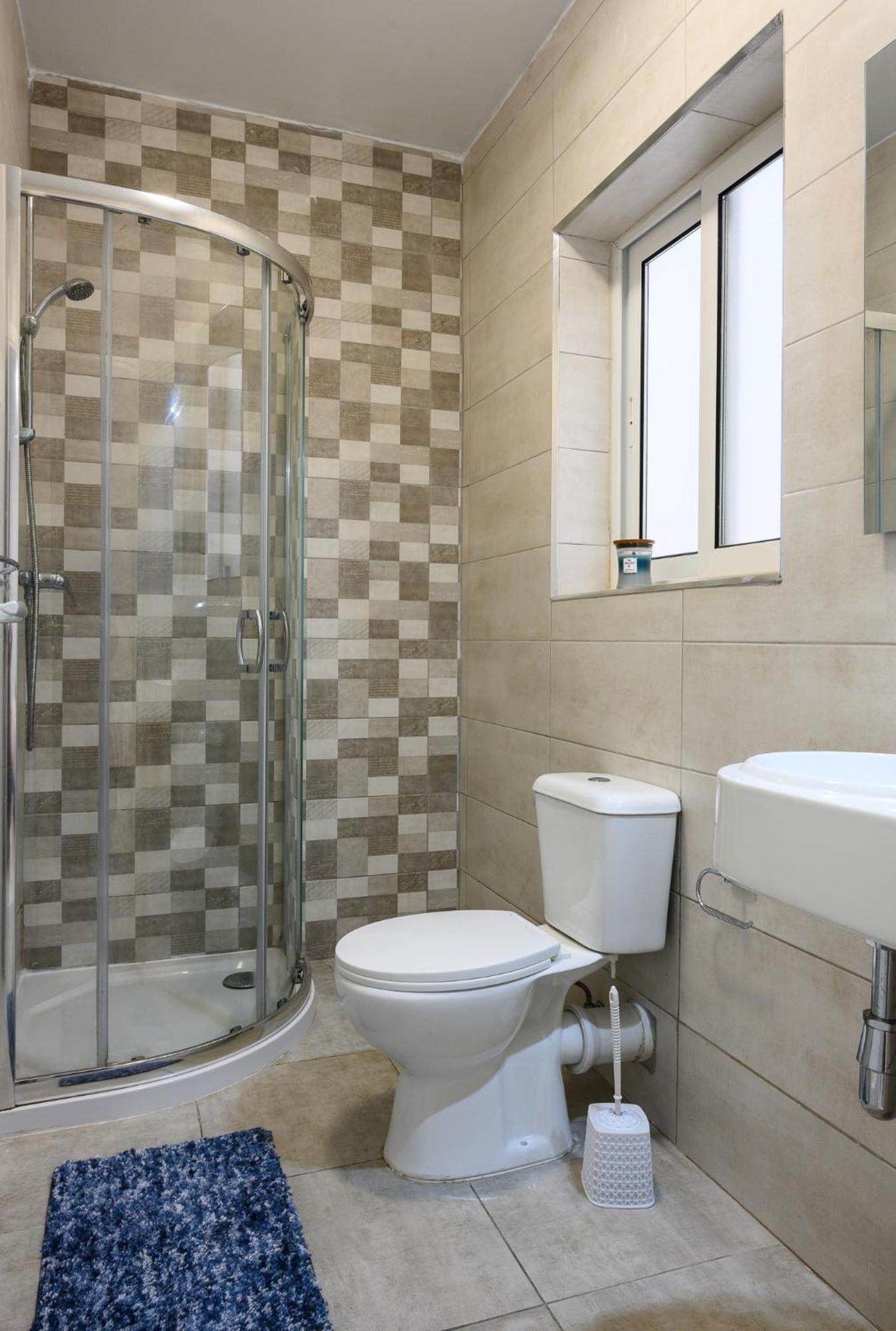 Spacious Modern Near The Sea In Xemxija شقة *