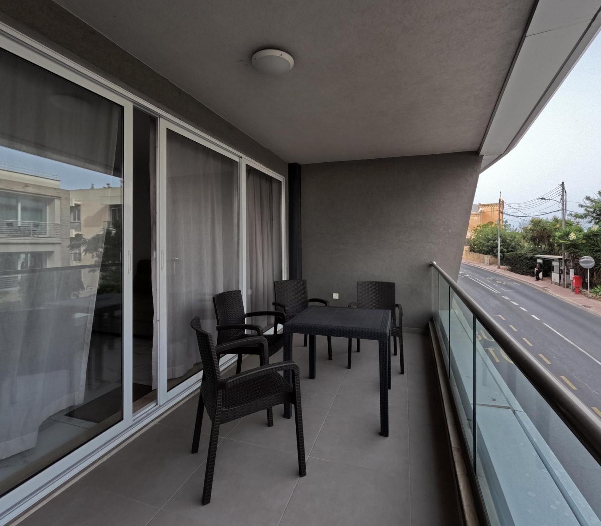 شقة Spacious Modern Near The Sea In Xemxija